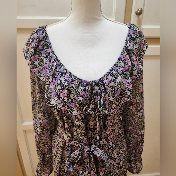 Emma and Michelle Women's Long-sleeved Boho Inspired Ruffle Tie-Belt Dress - Picture 5 of 15